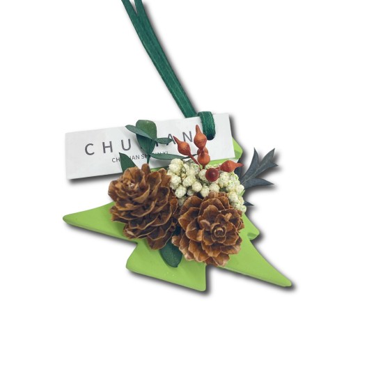 Matcha green Christmas tree dried flower aromatherapy pendant